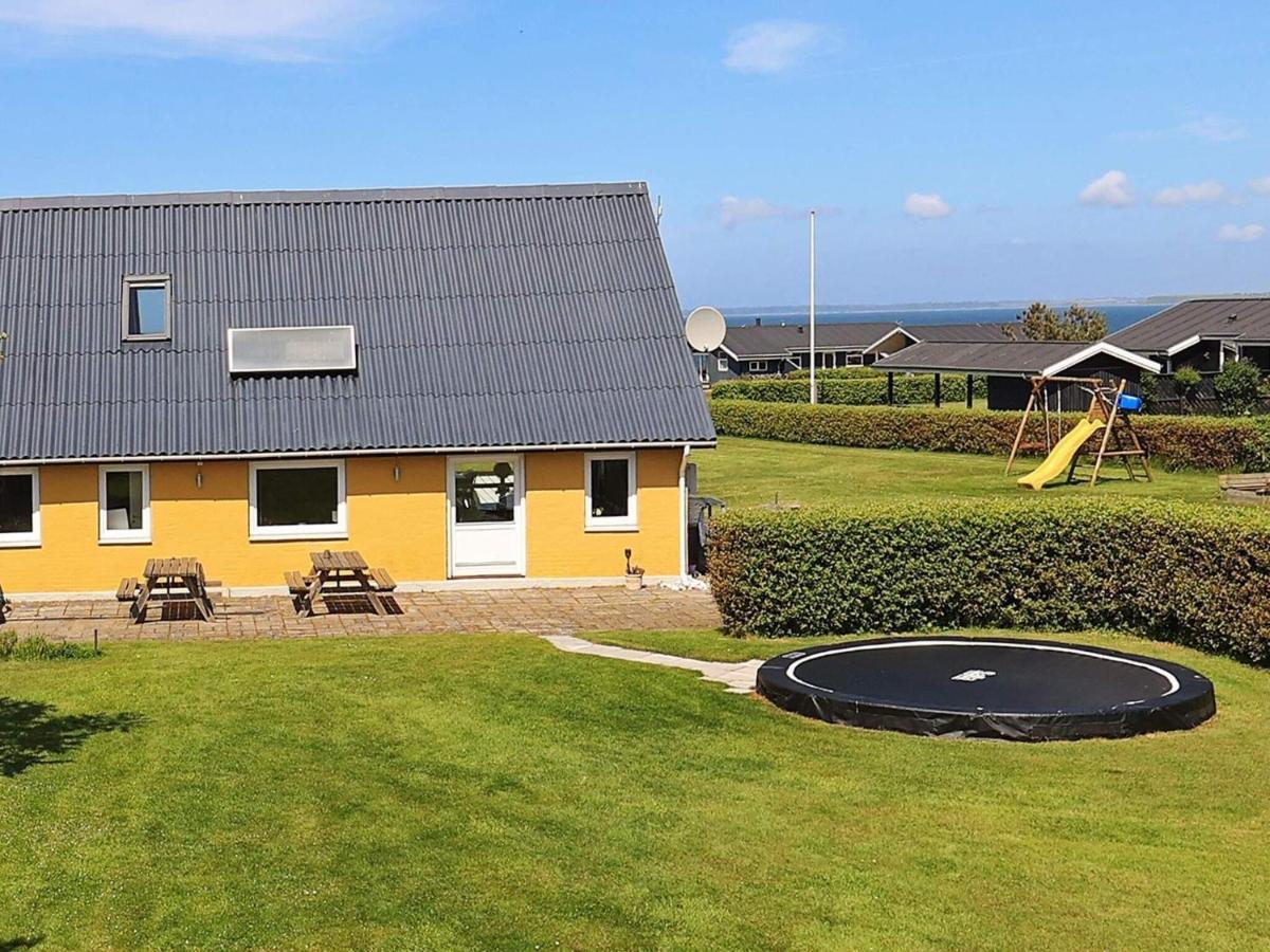 10 Person Holiday Home In Vinderup Exteriör bild