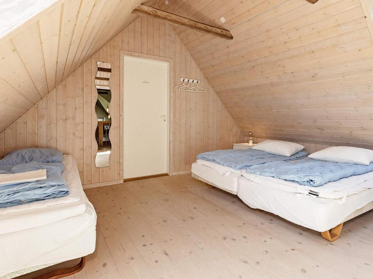 10 Person Holiday Home In Vinderup Exteriör bild