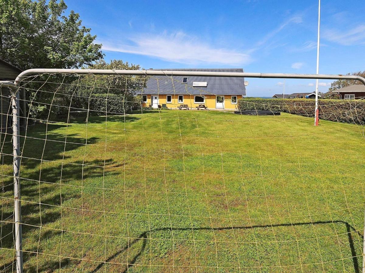 10 Person Holiday Home In Vinderup Exteriör bild